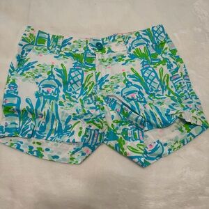 Lilly Pulitzer Callahan Shorts in High Beams Lighthouse Print